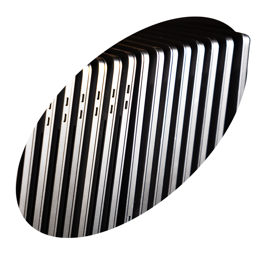 04-Tech-Macs-Stacked_1000x968px